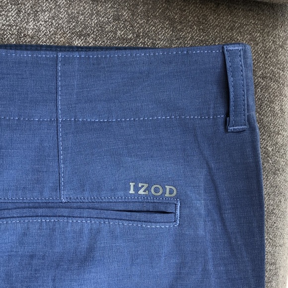 Brand new! - IZOD GOLF Straight Flat Front Golf Shorts w/ Stretch - Picture 8 of 8